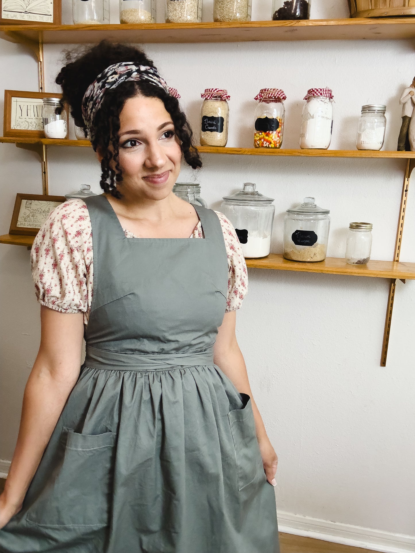 Olivewood ~ Pinafore Apron