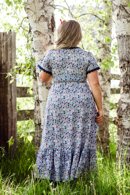 Union Stitch ~ Storybook Dress