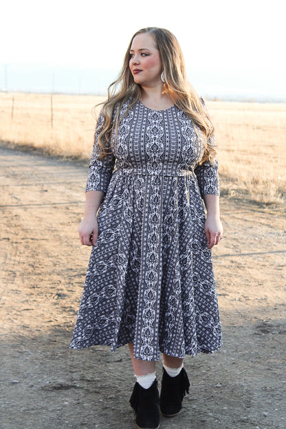 Pearl Pavilion ~ Faye Dress