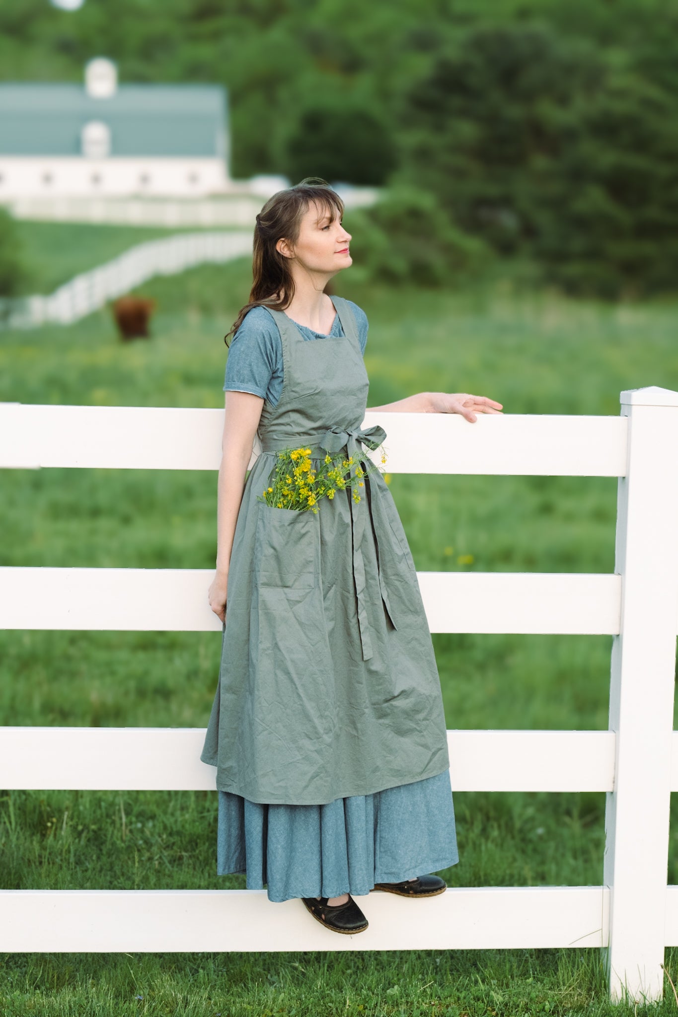 Olivewood ~ Pinafore Apron