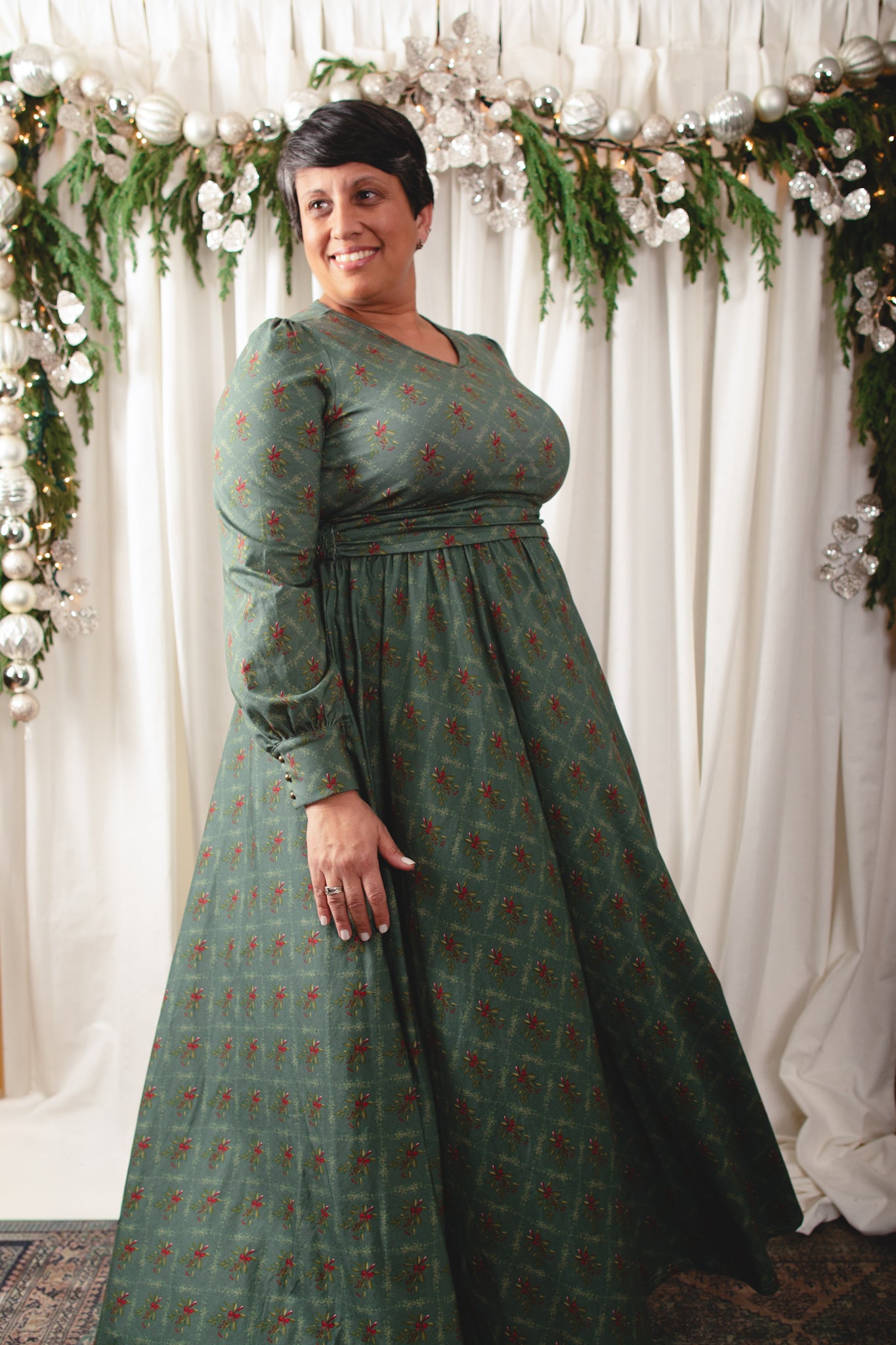 Mistletoe Moments ~ Laureate Dress