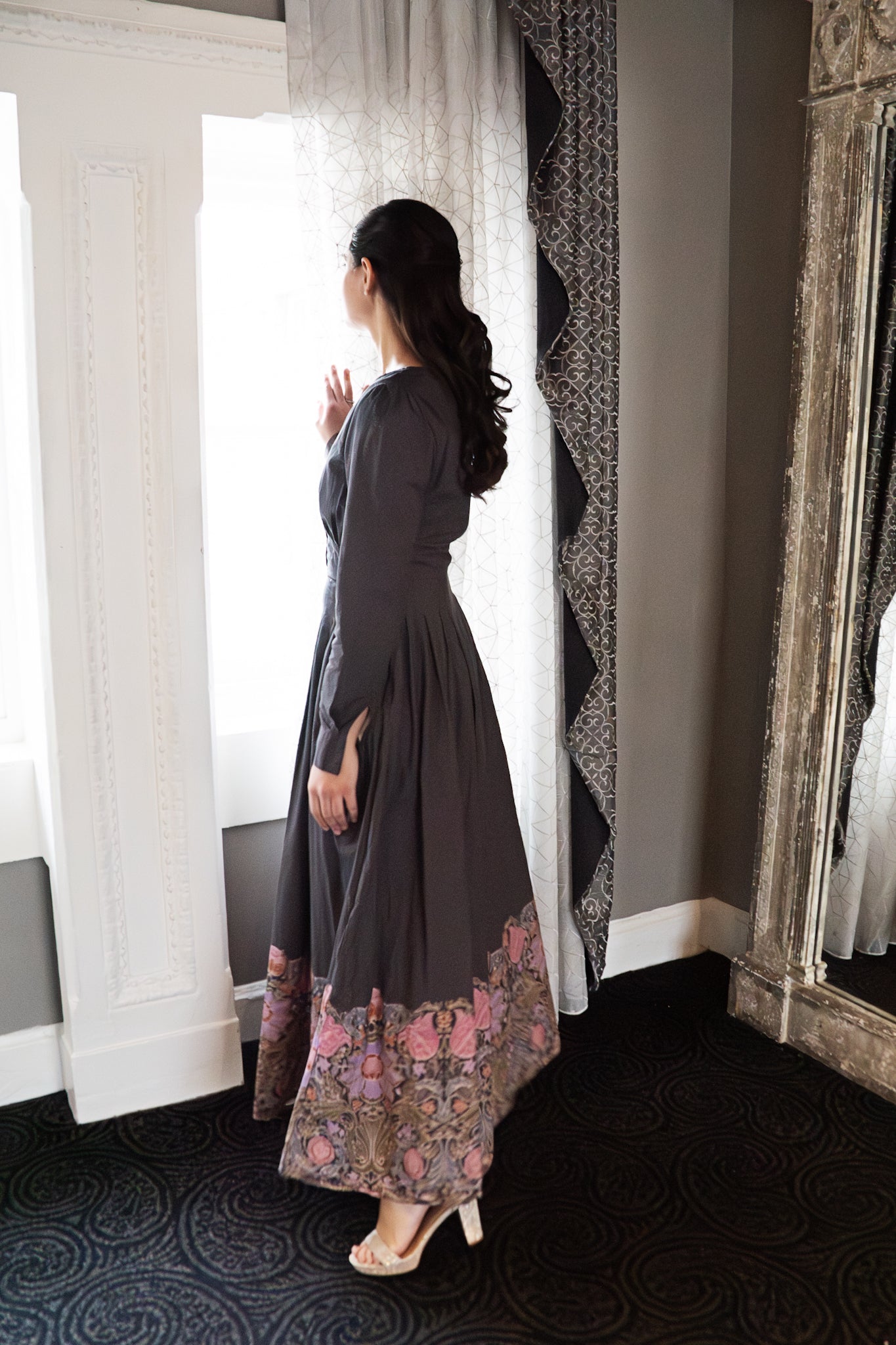 Noirette ~ Meadowcourt Dress