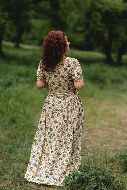 Havilah ~ Meadowcourt Dress