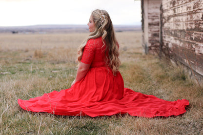 Carmina ~ Estelle Gown