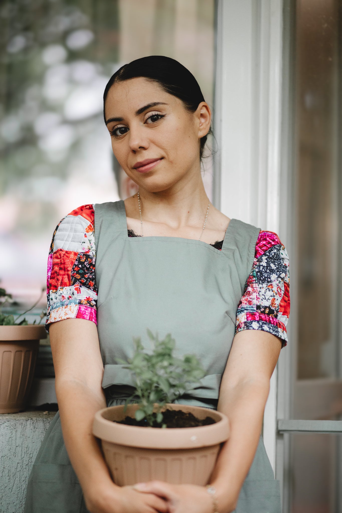 Olivewood ~ Pinafore Apron