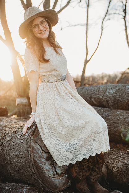 Alabaster ~ Everine Dress