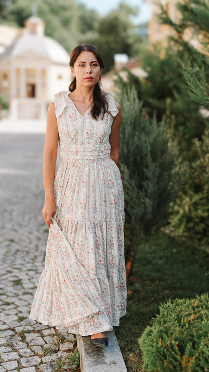 Bloomveil ~ Amorette Gown