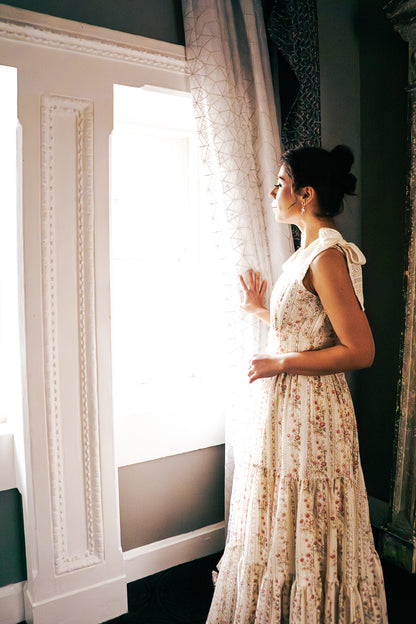 Bloomveil ~ Amorette Gown