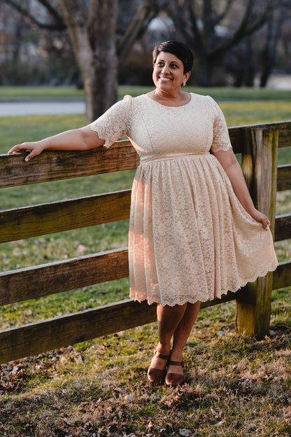 Alabaster ~ Everine Dress