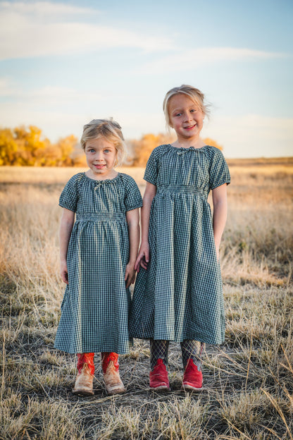 Spruce Gingham ~ Mini Folklore