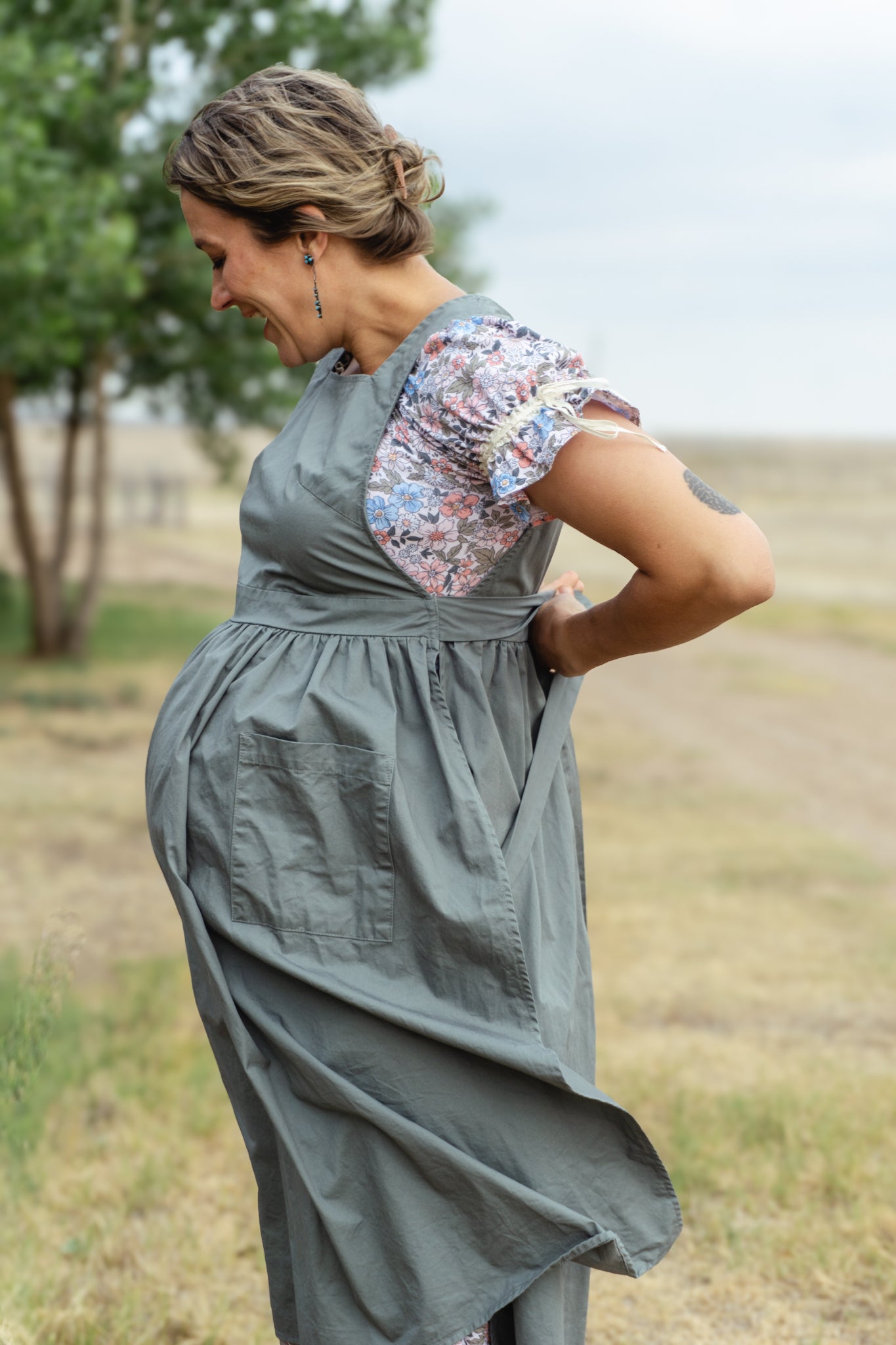 Olivewood ~ Pinafore Apron