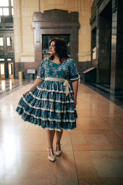 Everwold ~ Castlekeep Gown