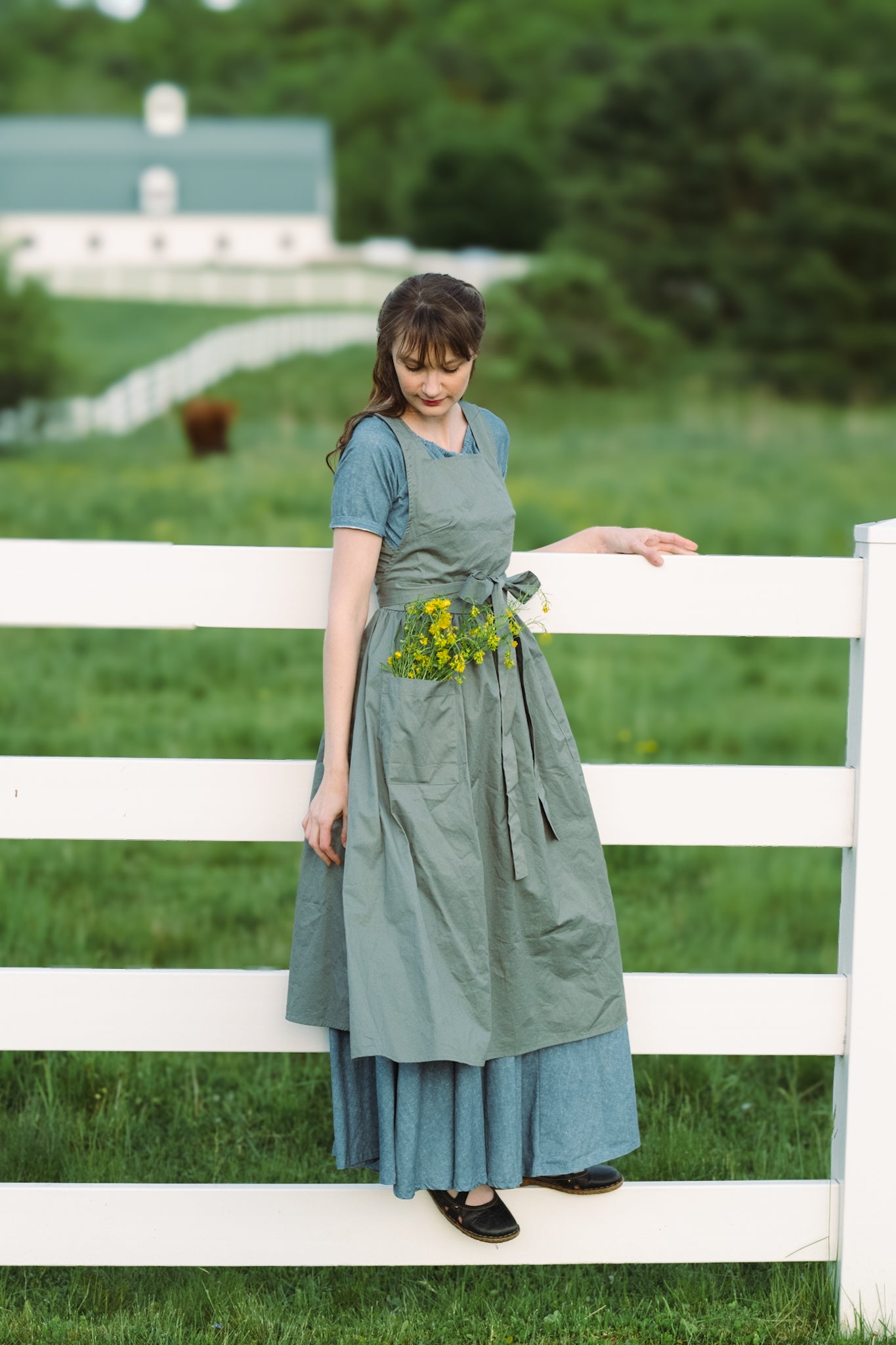 Olivewood ~ Pinafore Apron