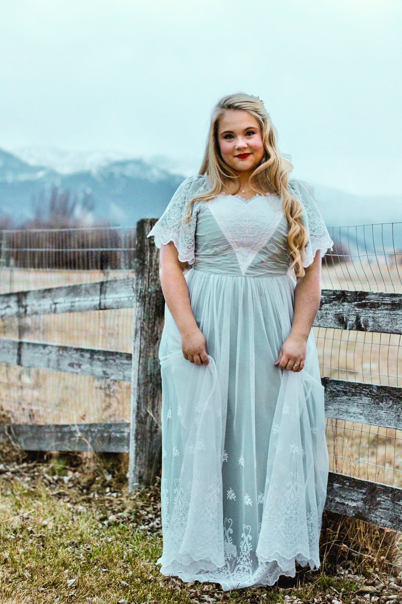 Esmerée ~ Lorehaven Gown