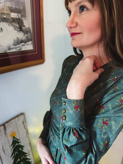 Mistletoe Moments ~ Laureate Dress