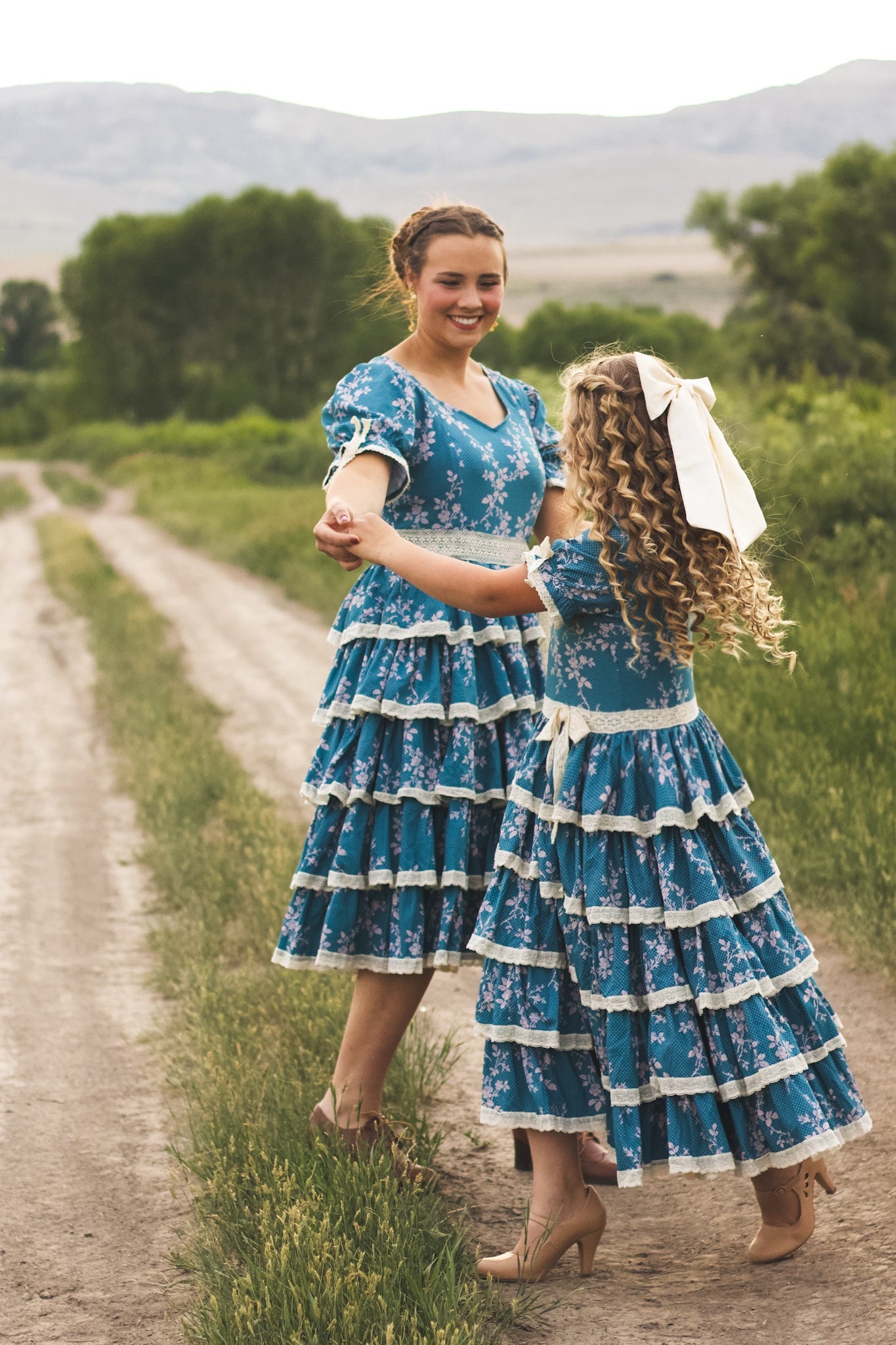 Everwold ~ Mini Castlekeep Gown