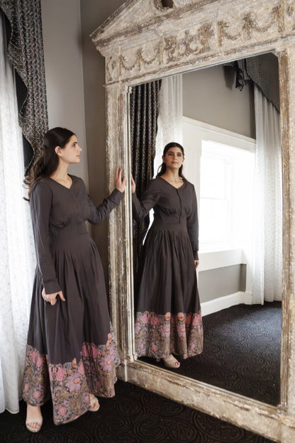 Noirette ~ Meadowcourt Dress