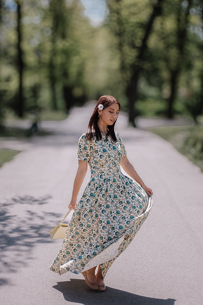 Havilah ~ Meadowcourt Dress
