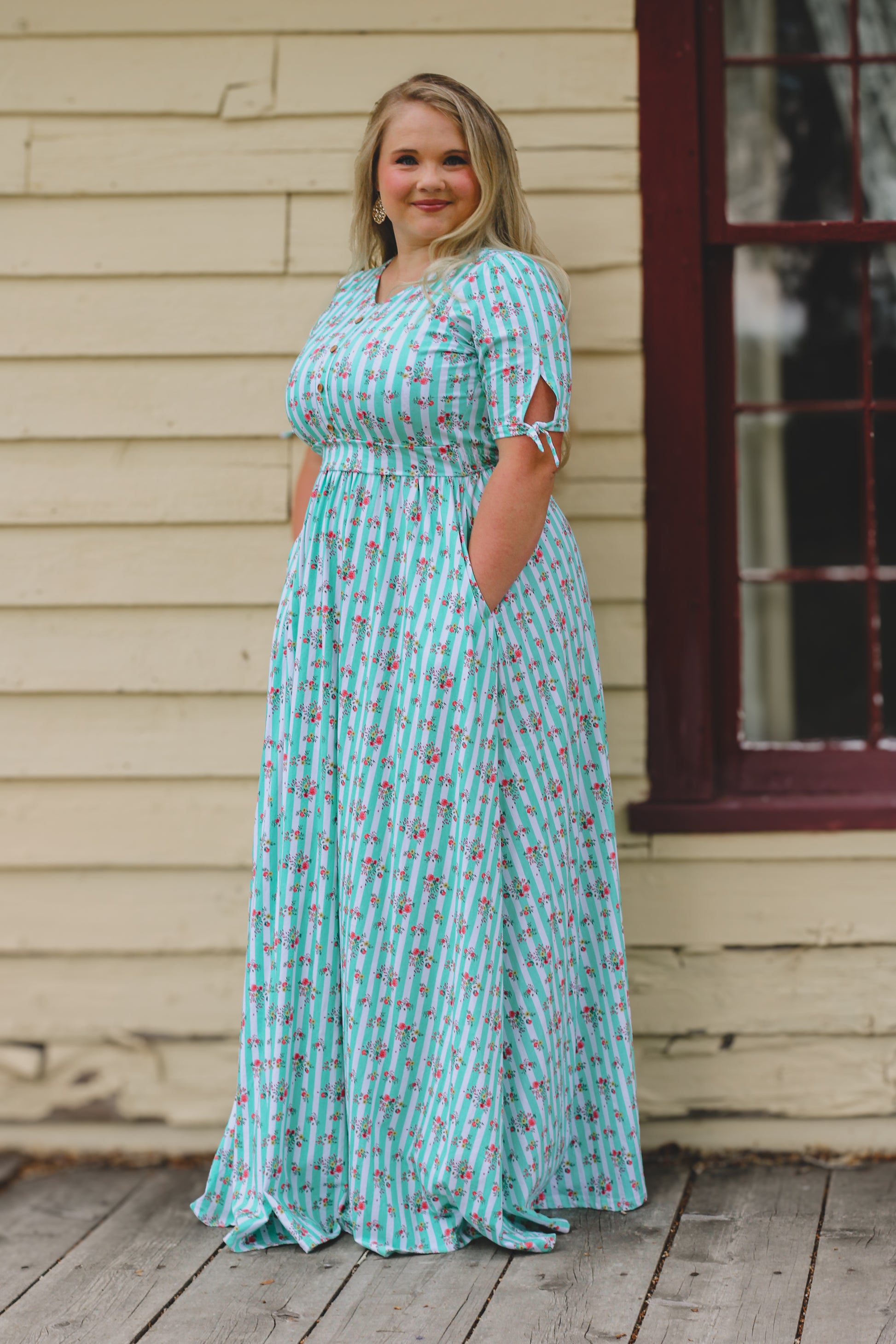 cute nursing dresses Mint Magnolia ~ Rowena Maxi Nursing / S / 98% Cotton 2% Spandex