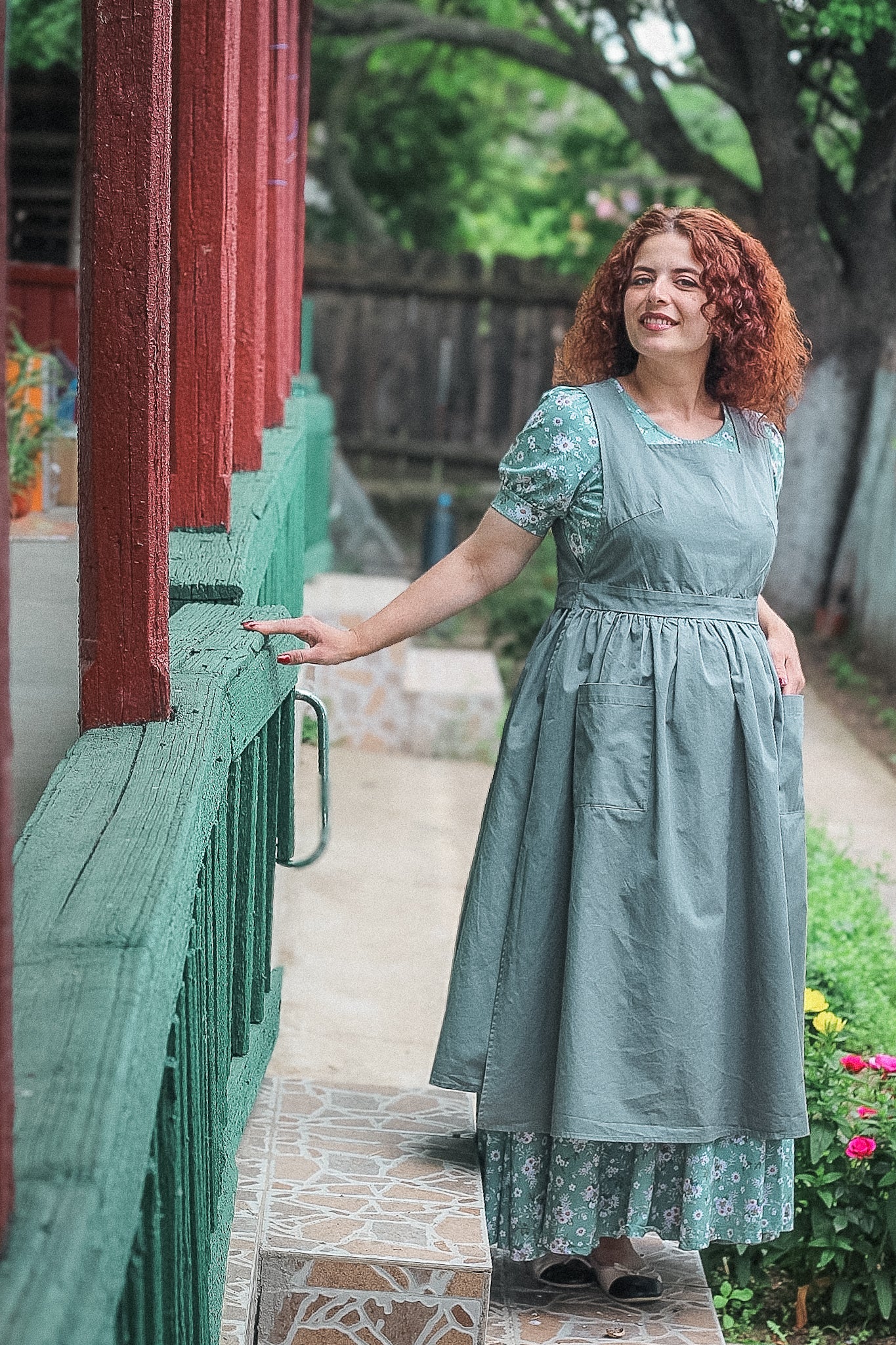 Olivewood ~ Pinafore Apron
