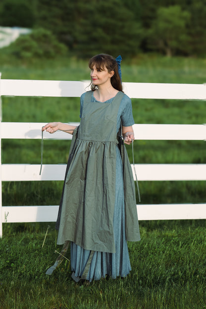 Olivewood ~ Pinafore Apron