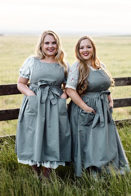 Olivewood ~ Pinafore Apron