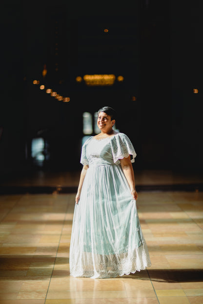 Esmerée ~ Lorehaven Gown