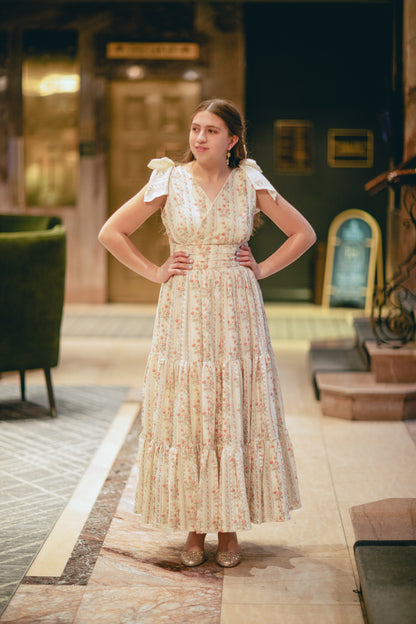Bloomveil ~ Amorette Gown