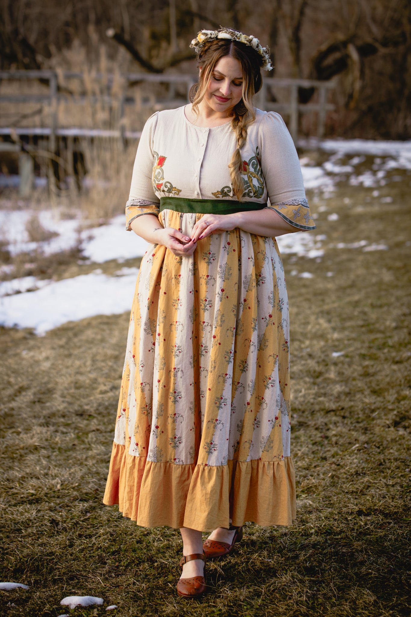 Myrtle Crown Dress – Super Cute Dresses