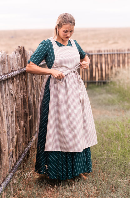 Nutmeg Gingham ~ Pinafore Apron