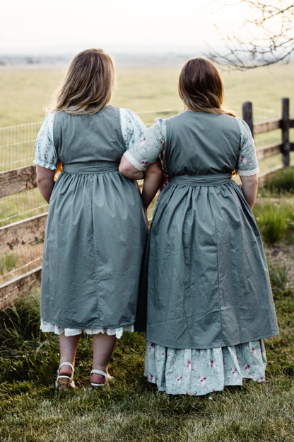 Olivewood ~ Pinafore Apron