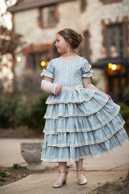 Céleste ~ Mini Castlekeep Gown