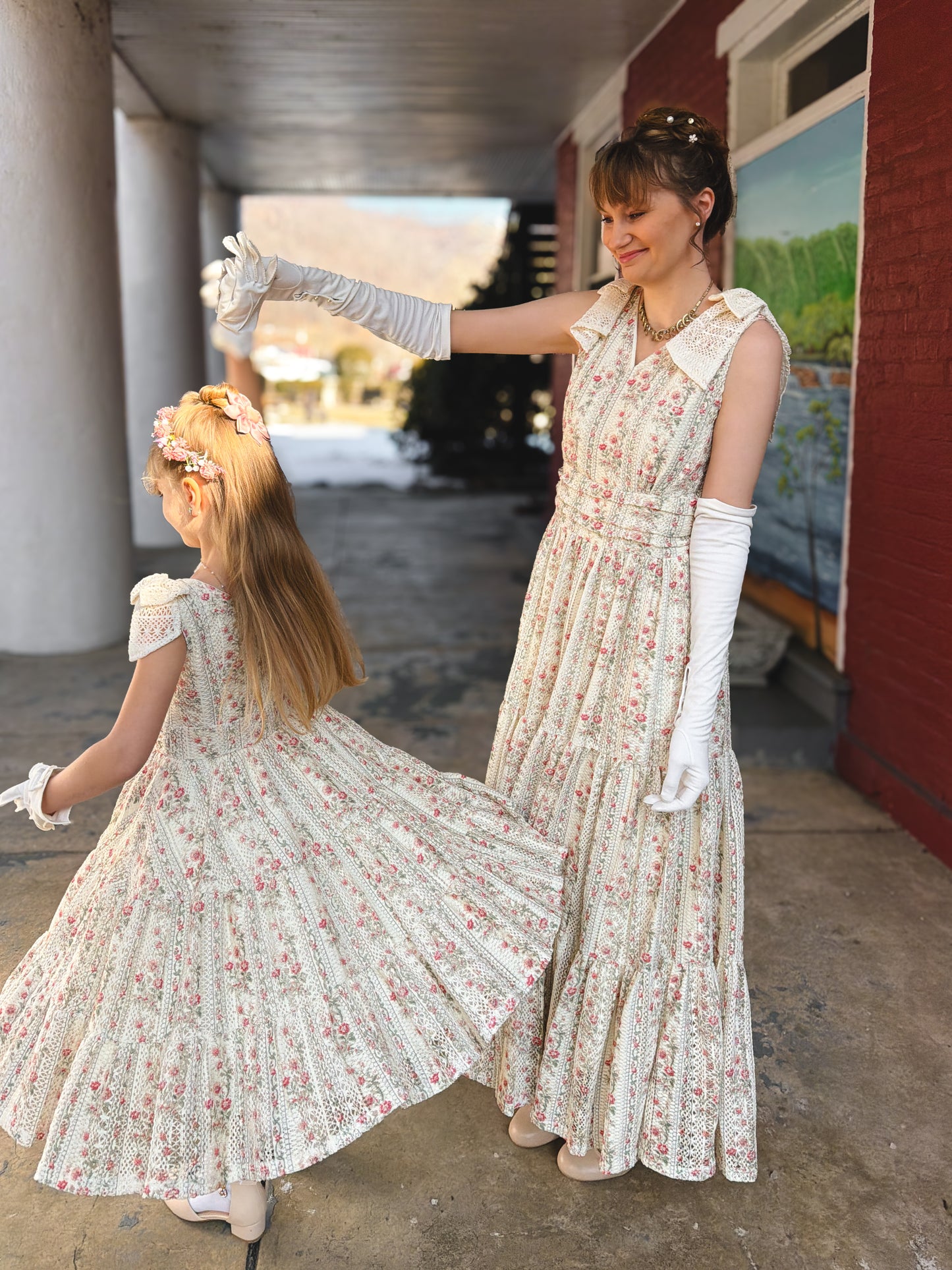 Bloomveil ~ Mini Amorette Gown