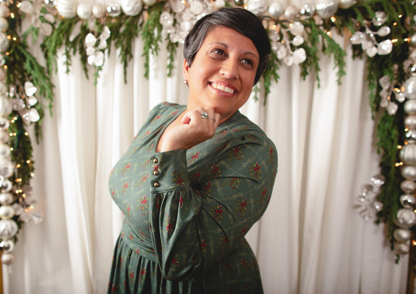 Mistletoe Moments ~ Laureate Dress
