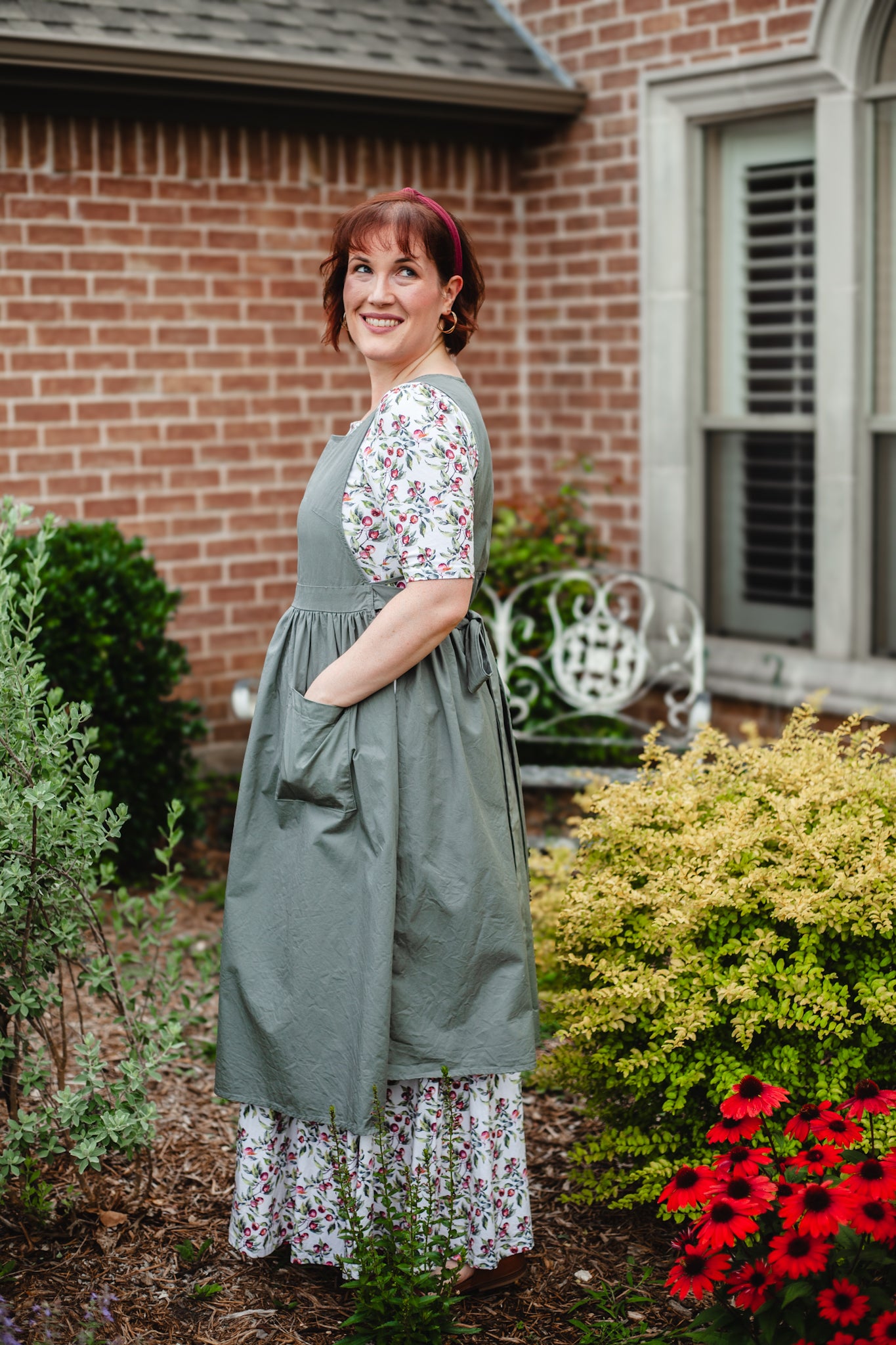Olivewood ~ Pinafore Apron
