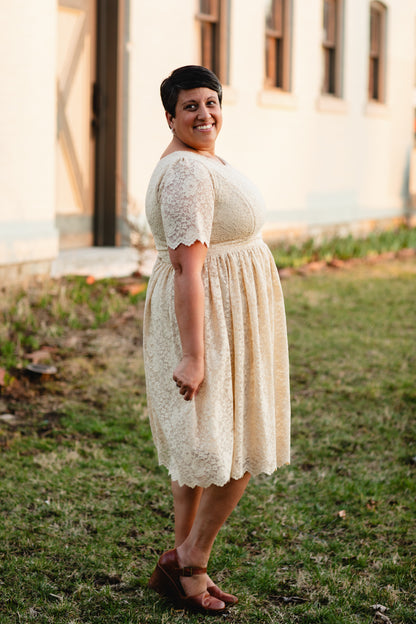 Alabaster ~ Everine Dress