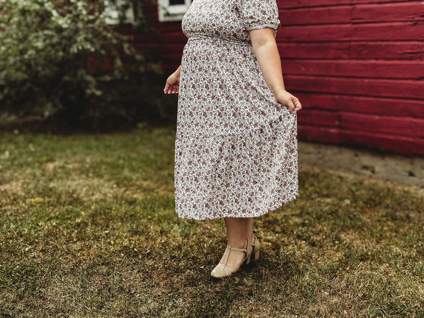 Gardenia Grove ~ Storybook Dress