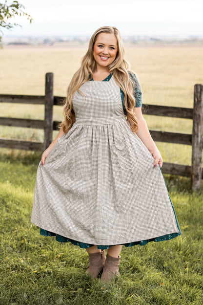 Nutmeg Gingham ~ Pinafore Apron