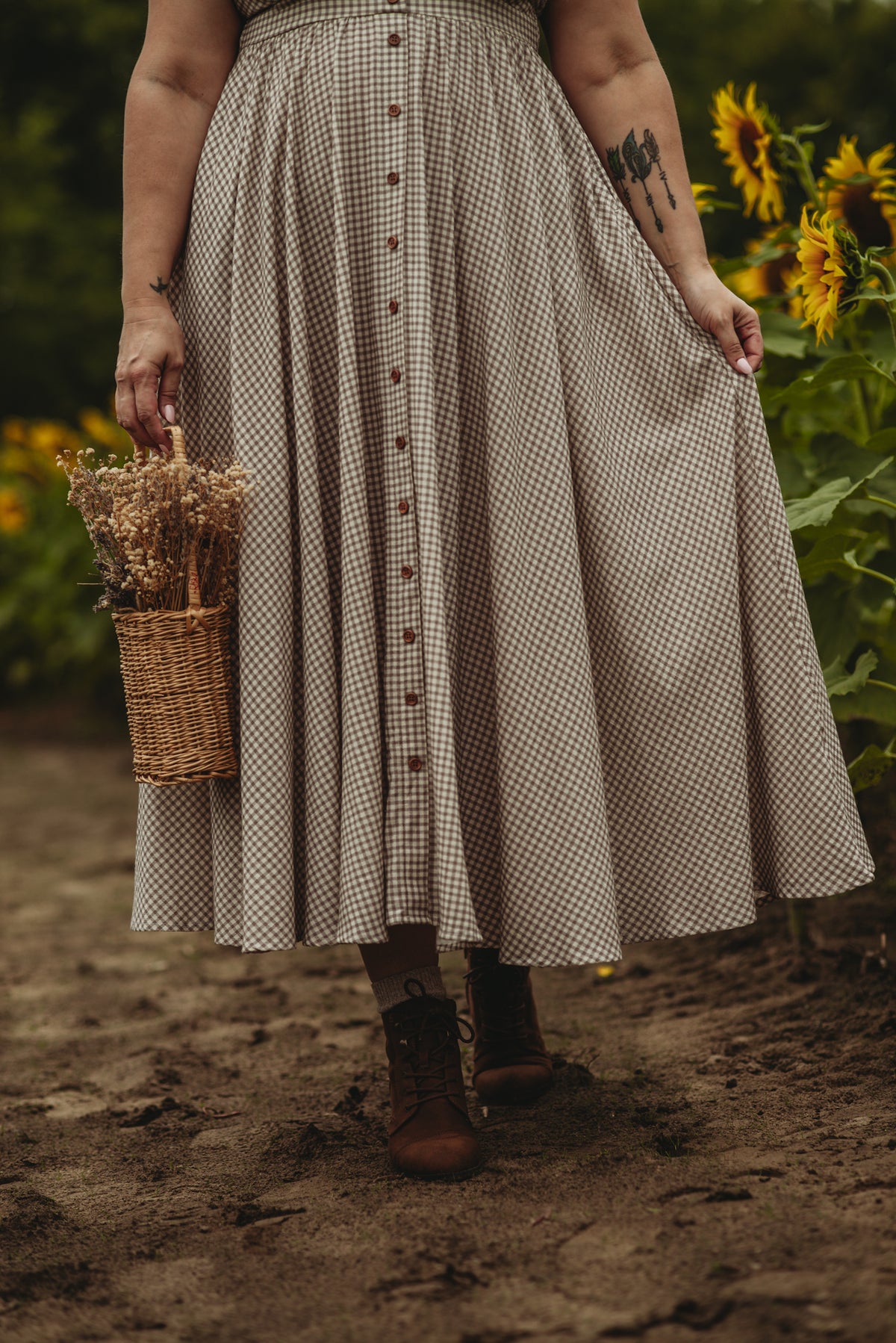 Nutmeg Gingham ~ Hearthside Maxi