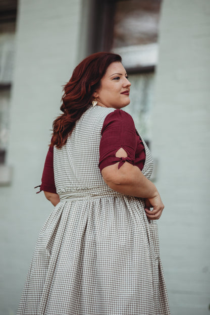 Nutmeg Gingham ~ Pinafore Apron
