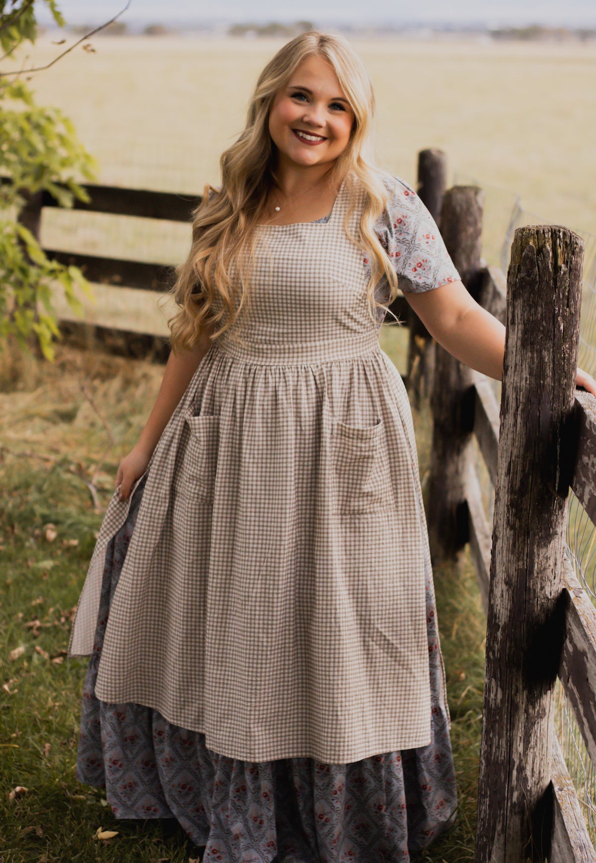 Nutmeg Gingham ~ Pinafore Apron