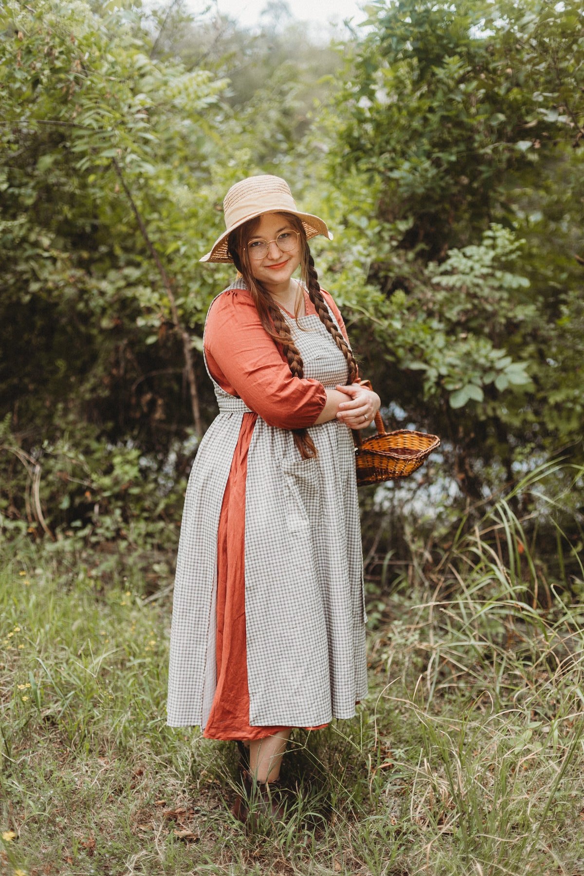 Nutmeg Gingham ~ Pinafore Apron