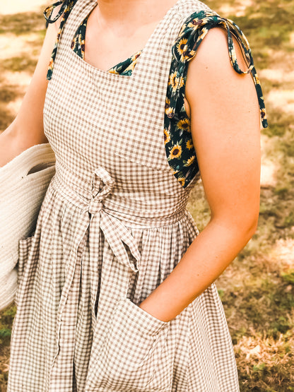 Nutmeg Gingham ~ Pinafore Apron