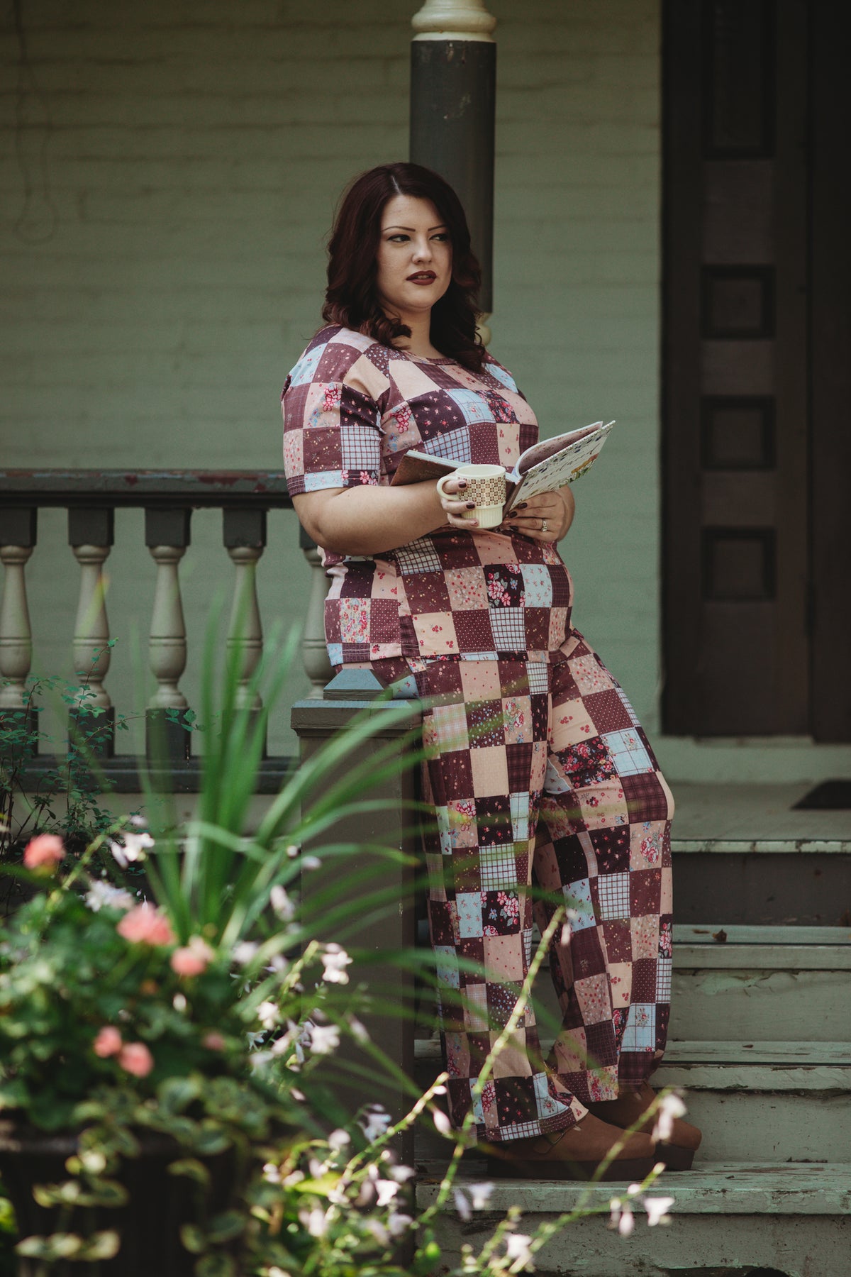 Remnant Rose ~ Restwell Lounge Set